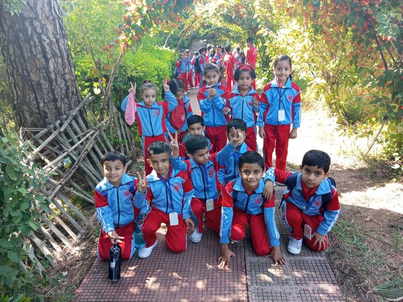 best school in palampur