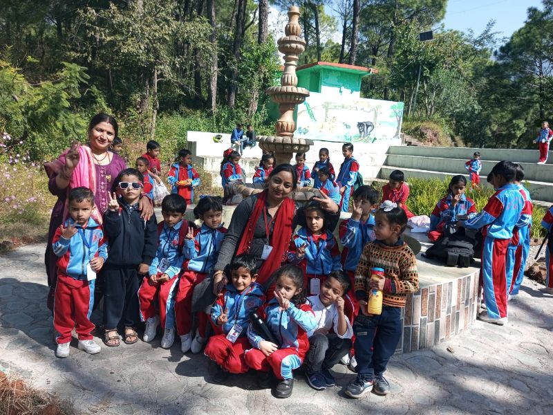 best school in palampur