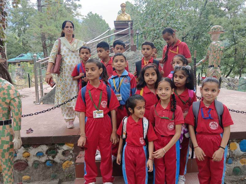 best school in palampur