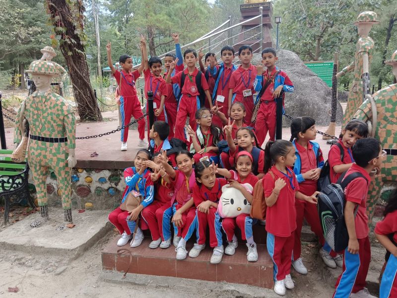 best school in palampur