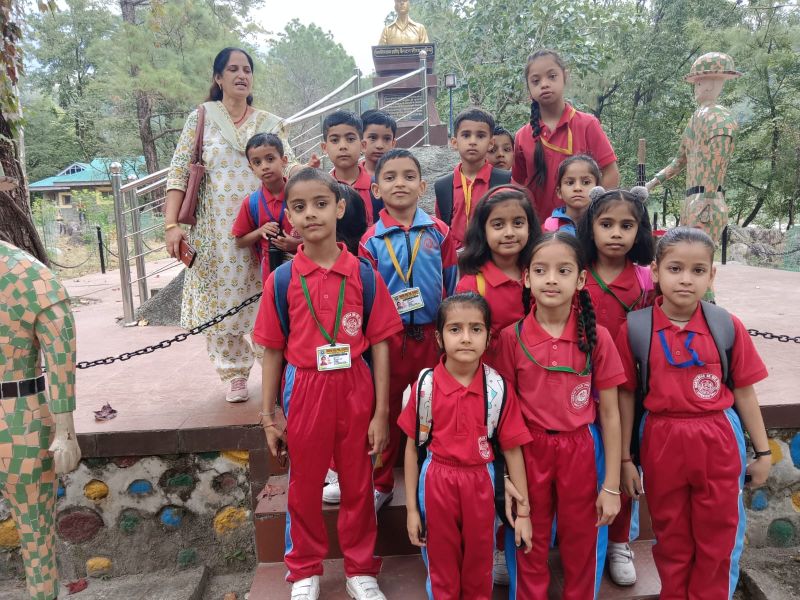 best school in palampur