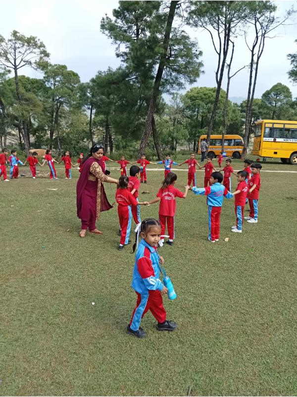 best school in palampur