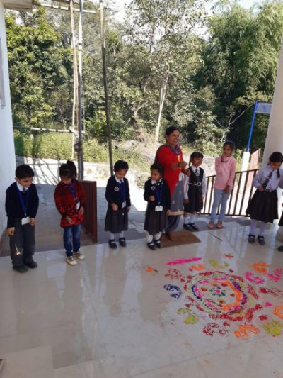 best school in palampur